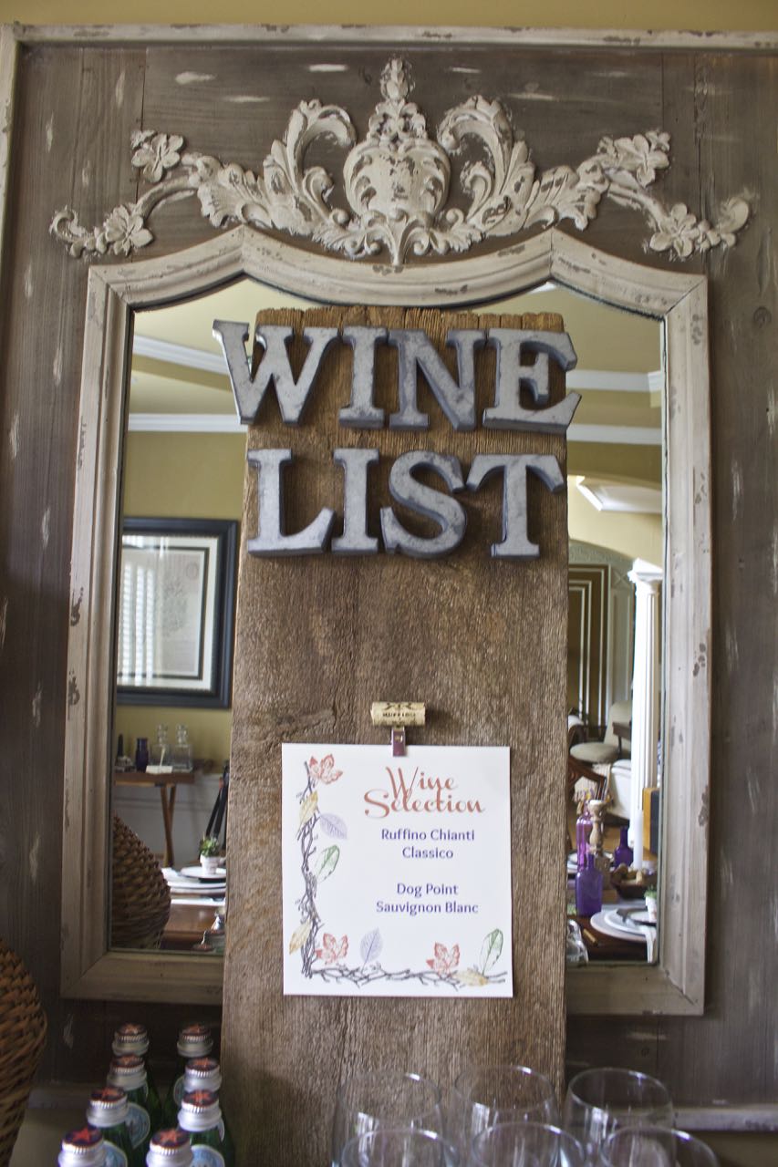 Rustic Wine Sign and Free Fall Printables - 2 Bees in a Pod