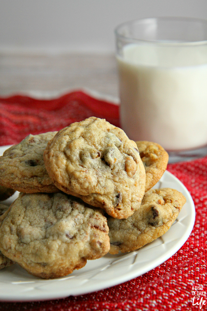 Chocolate-Chip-Coffee-Toffee-Cookies1