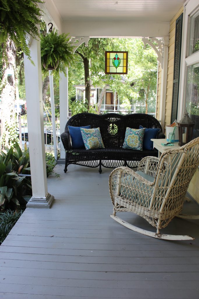 Front Porch 037