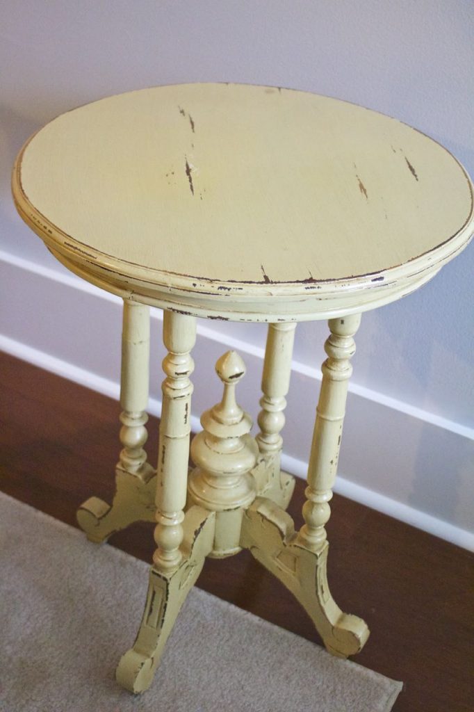 Painted Table with Amy Howard One Step