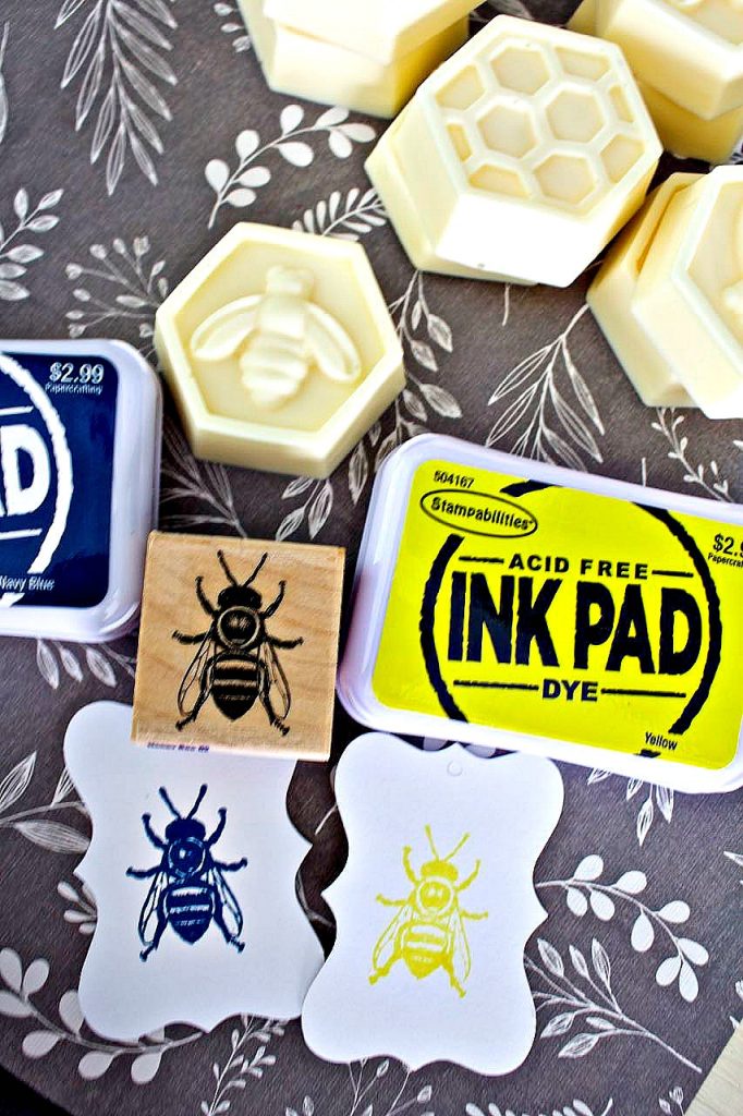 Bee stamp to make DIY thank you tags. DIY bee soaps.