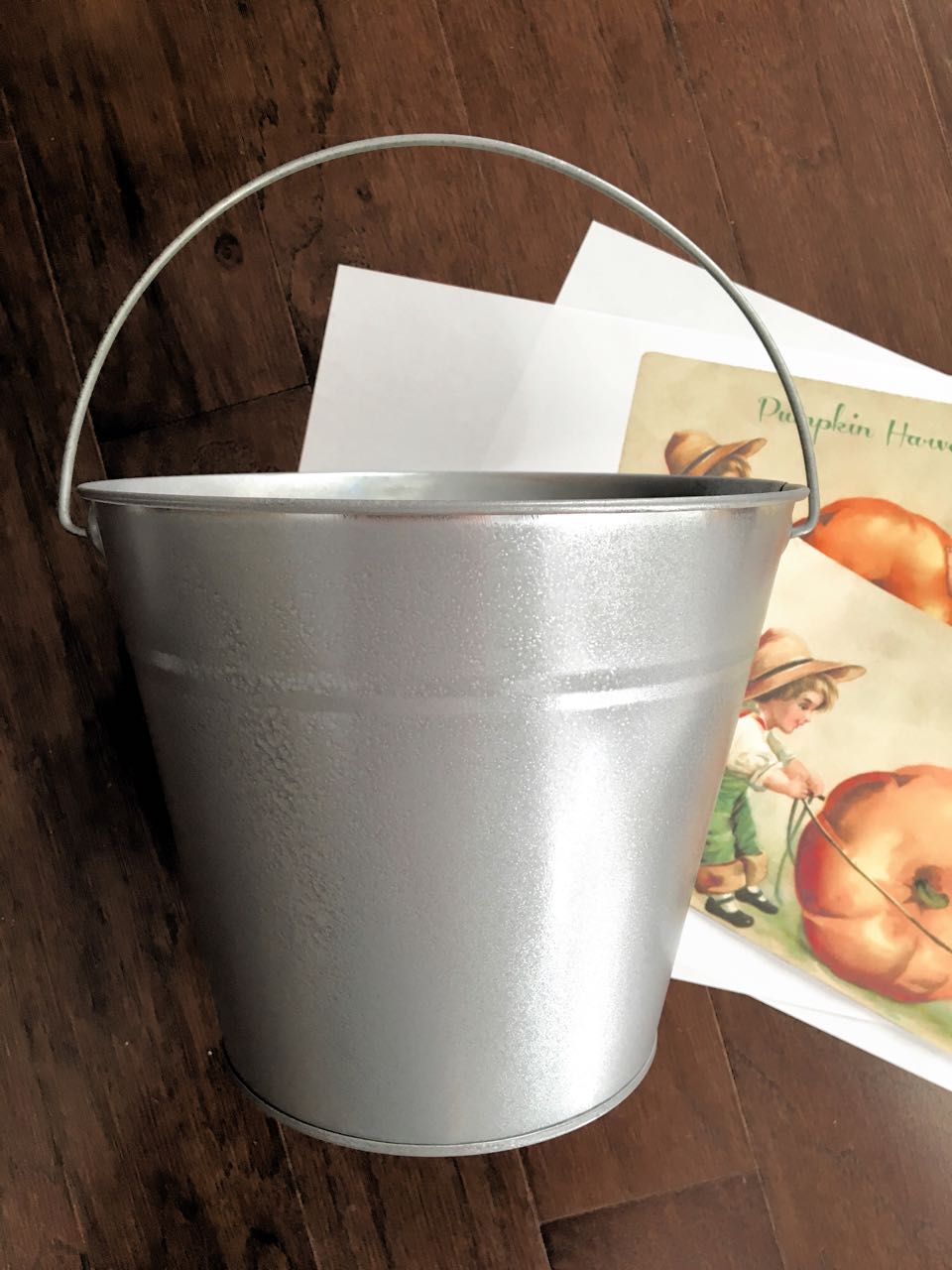 DIY Galvanized Bucket for Fall