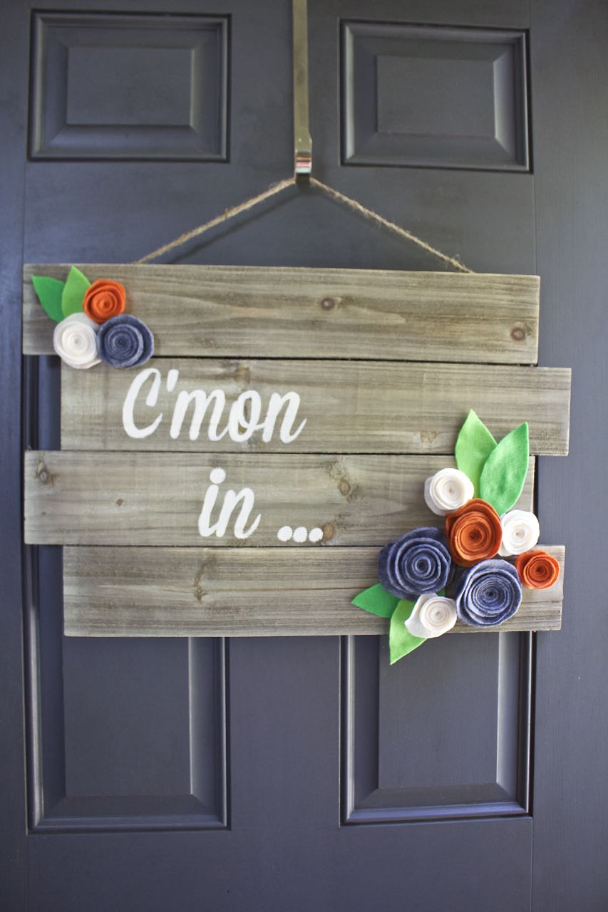 DIY Wood Sign for Fall