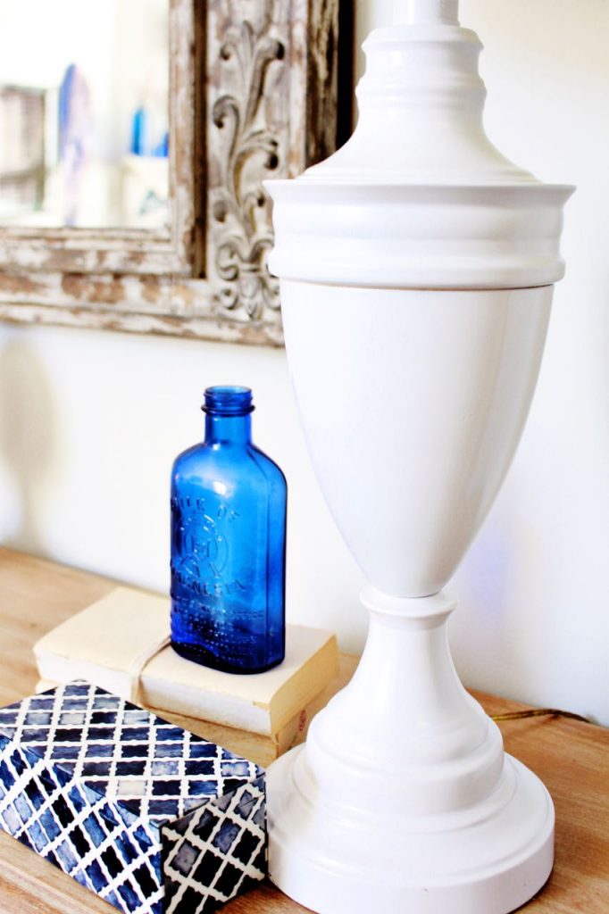 Easy Lamp Makeover with Spray Paint