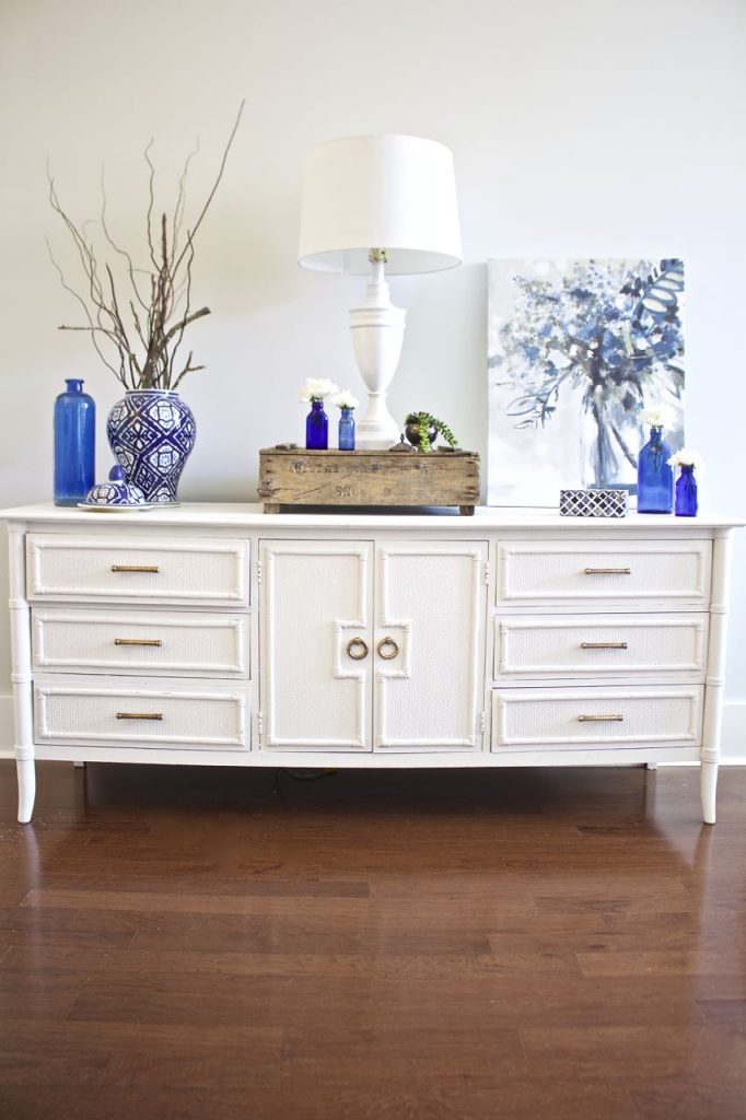 Painted Sideboard Buffet for the Dining Room. White painted furniture. Amy Howard One Step Bauhaus Buff. White dining room buffet. Vintage furniture Thrifted furniture. Furniture makeover. Thrifted furniture makeover.