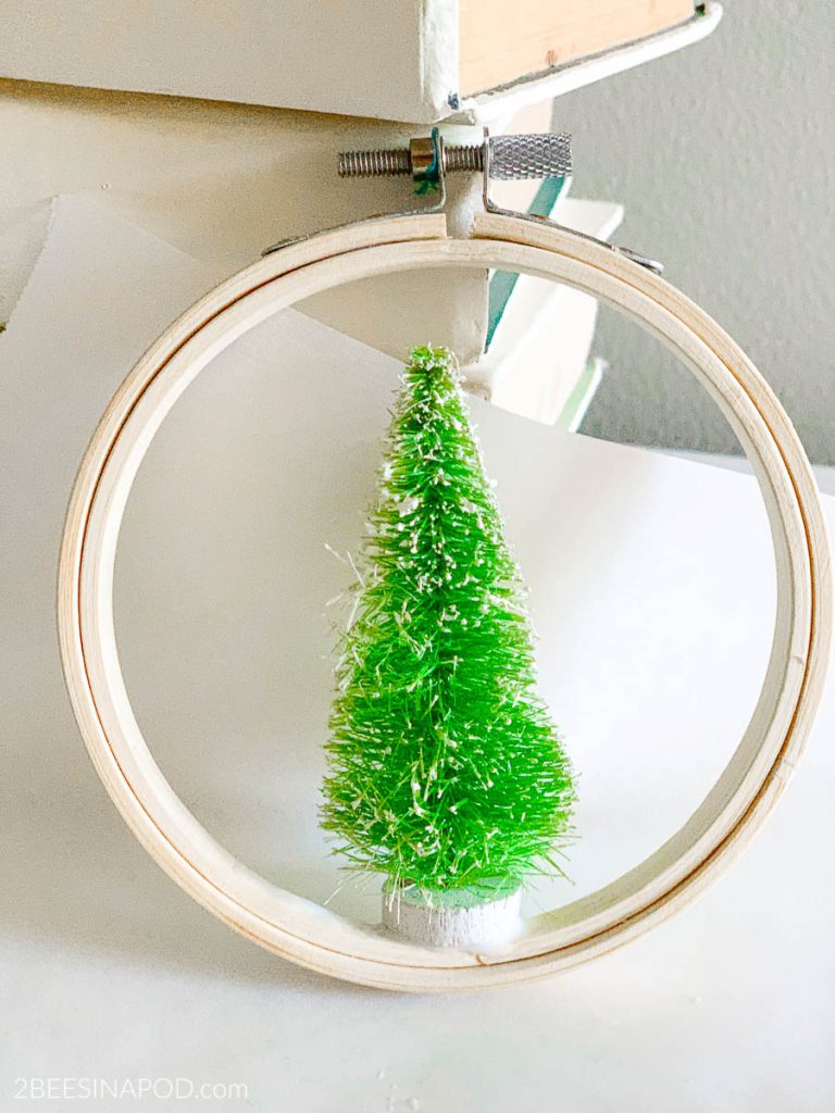 DIY Tin-Backed Embroidery Hoop Ornaments - The Crazy Craft Lady