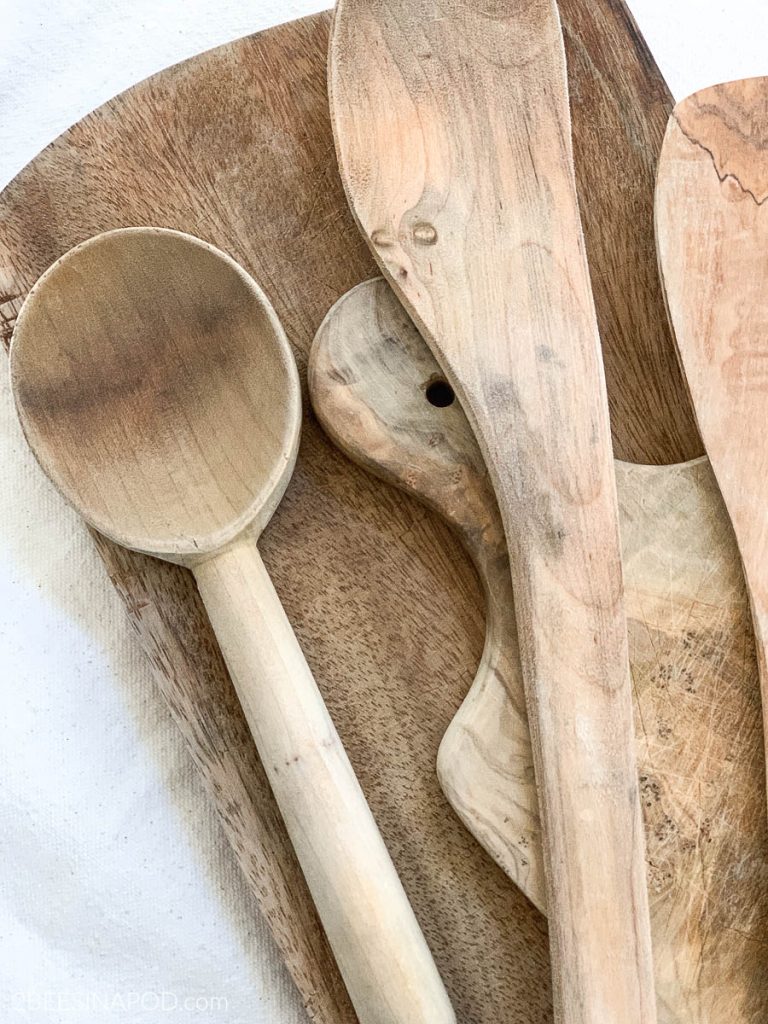 https://2beesinapod.com/wp-content/uploads/2020/01/How-to-Clean-and-Oil-Wood-Cutting-Boards-and-Utensils-3-768x1024.jpg
