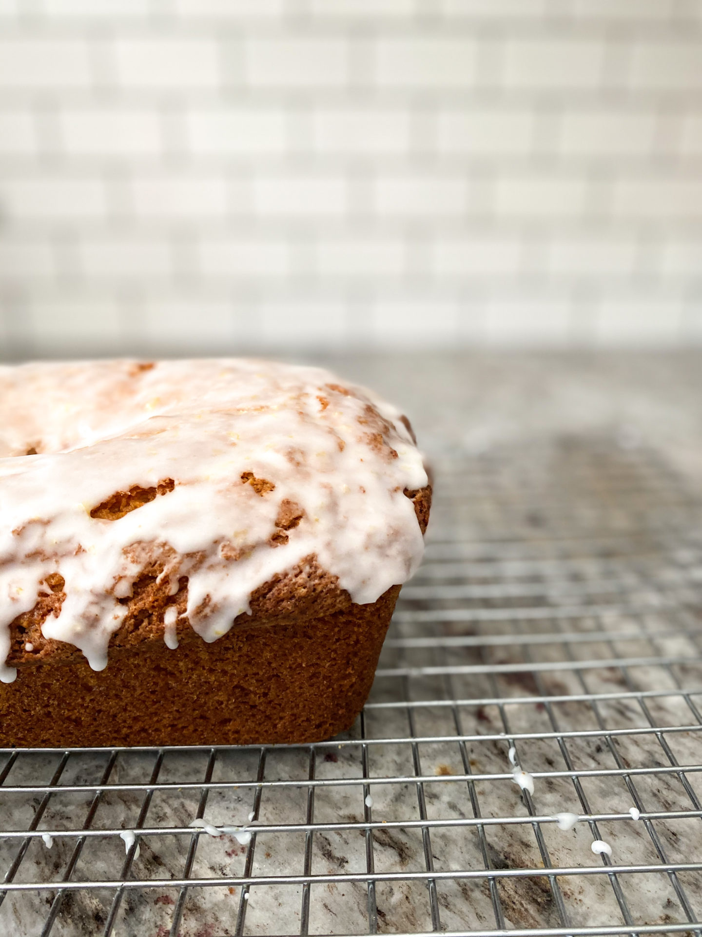 Easy Homemade Lemon Bread - So Delicious - 2 Bees in a Pod