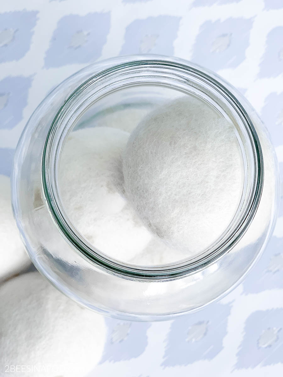 How to Scent Dryer Balls Using Essential Oils 2 Bees in a Pod