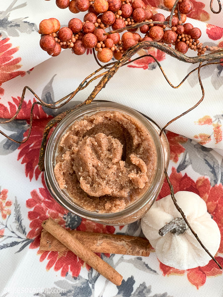 DIY Pumpkin Spice Brown Sugar Body Scrub