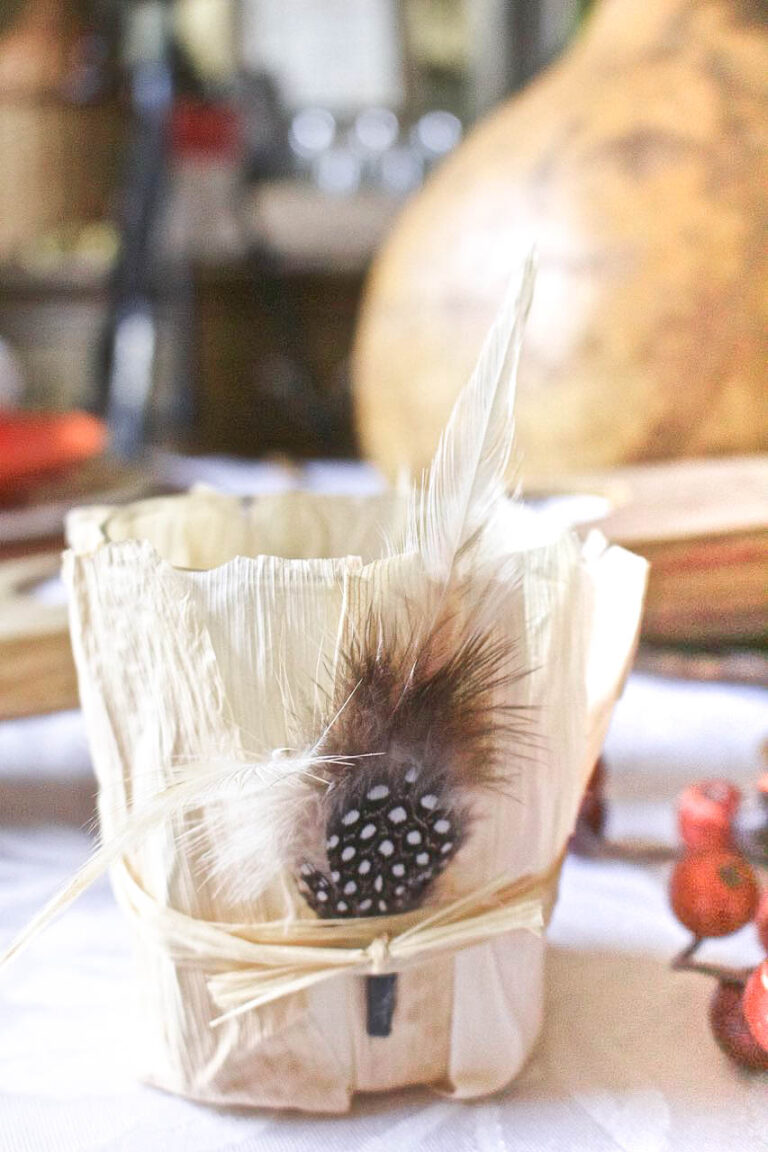 Easy Cornhusk and Feather Votives